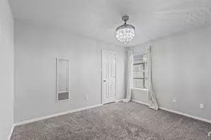 4215 Bent Oaks Dr, Arlington, TX 76001 - Photo 20