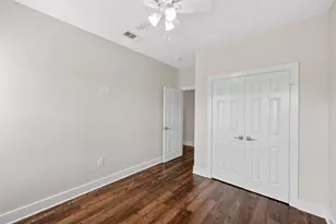 805 N Main St, McGregor, TX 76657 - Photo 26