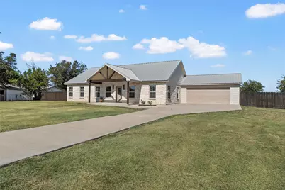 805 N Main Street, McGregor, TX 76657 - Photo 4