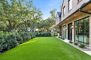 3944 Dalgreen Dr, Dallas, TX 75214 - Photo 30