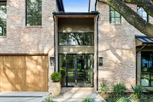 3944 Dalgreen Dr, Dallas, TX 75214 - Photo 2