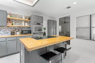 314 Hillside Ct, Garland, TX 75043 - Photo 10