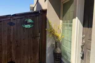 4119 Nia Dr, Irving, TX 75038 - Photo 2