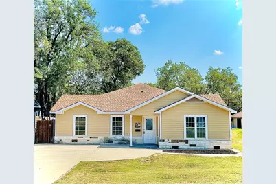 616 31st Street, Grand Prairie, TX 75050 - Photo 1