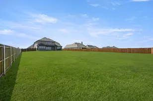 116 Grey Wolf Ct, Godley, TX 76044 - Photo 30