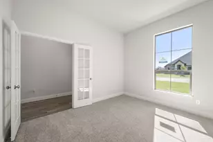 116 Grey Wolf Ct, Godley, TX 76044 - Photo 24