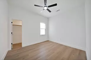 1130 E Hattie St, Fort Worth, TX 76104 - Photo 30