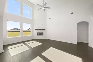 109 Golden Jackal Ct, Godley, TX 76044 - Photo 8