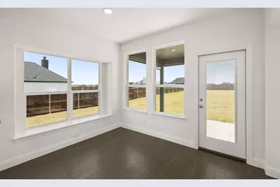 109 Golden Jackal Court, Godley, TX 76044 - Photo 6