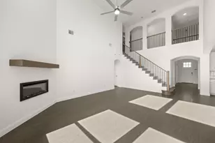 109 Golden Jackal Ct, Godley, TX 76044 - Photo 10