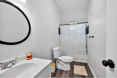 620 Throckmorton Street, Gainesville, TX 76240 - Photo 22