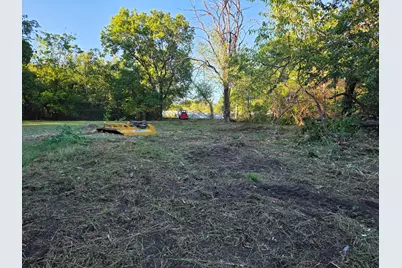 108 E Nelson Street, Denison, TX 75021 - Photo 6