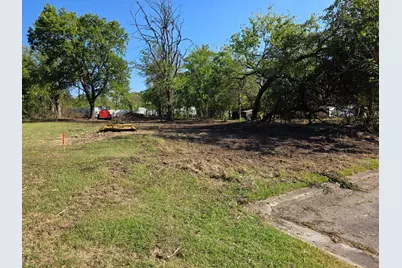 108 E Nelson Street, Denison, TX 75021 - Photo 1