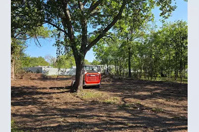 108 E Nelson Street, Denison, TX 75021 - Photo 4