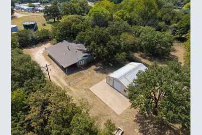 8013 River Run, Granbury, TX 76049 - Photo 2