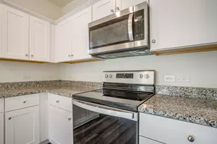 1405 Gentle Crk Ln, Fort Worth, TX 76052 - Photo 20