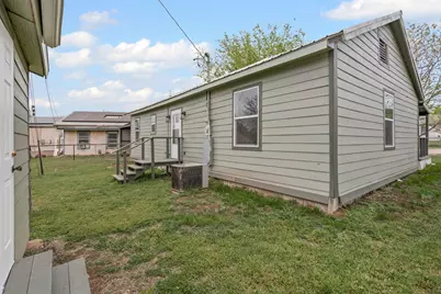 1205 SW 12th Street, Mineral Wells, TX 76067 - Photo 22