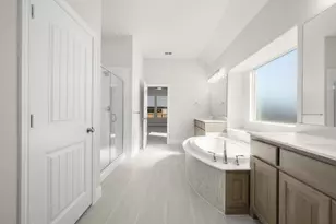 901 Meadow View Dr, Cleburne, TX 76033 - Photo 14