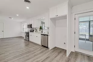 5804 Wimbleton Way, Fort Worth, TX 76133 - Photo 12