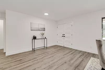 5804 Wimbleton Way, Fort Worth, TX 76133 - Photo 2