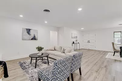 5804 Wimbleton Way, Fort Worth, TX 76133 - Photo 8