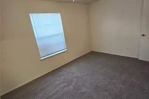 1530 Rockbrook St, Lancaster, TX 75134 - Photo 6