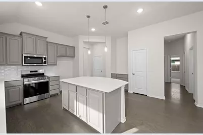 810 Misty Lane, Cleburne, TX 76033 - Photo 2