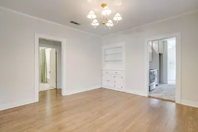 2209 W Rosedale Street S, Fort Worth, TX 76110 - Photo 14