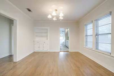 2209 W Rosedale Street S, Fort Worth, TX 76110 - Photo 10