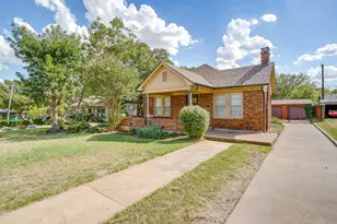 2209 W Rosedale St S, Fort Worth, TX 76110 - Photo 2