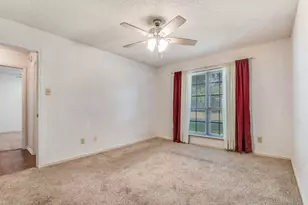 1126 Hemlock Dr, DeSoto, TX 75115 - Photo 18