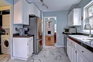 3051 Harbinger Ln, Dallas, TX 75287 - Photo 10