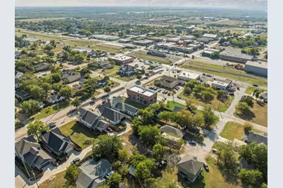 201 5th Street #201, Ferris, TX 75125 - Photo 6