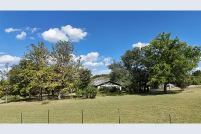 6216 County Road 465, Stephenville, TX 76401 - Photo 34