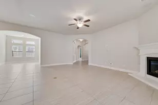 2605 Melrose Dr, Mansfield, TX 76084 - Photo 4