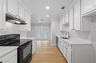 1310 California Trail, Grand Prairie, TX 75052 - Photo 10