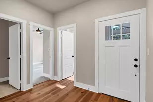 811 Branding Iron Trail, Granbury, TX 76049 - Photo 4