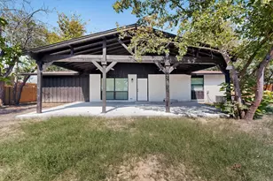 2412 Northshore Dr, Carrollton, TX 75006 - Photo 22