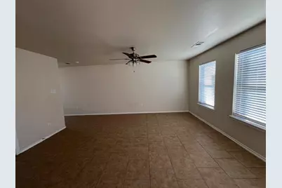 711 E College Street, Princeton, TX 75407 - Photo 2