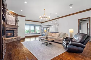 3337 Clubview Dr, Denton, TX 76226 - Photo 10