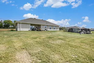 555 Advance Rd, Weatherford, TX 76088 - Photo 28