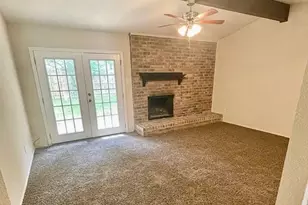 2506 Oak Leaf Dr, Arlington, TX 76006 - Photo 6