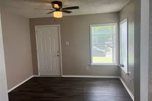 606 Warren St, Terrell, TX 75160 - Photo 2