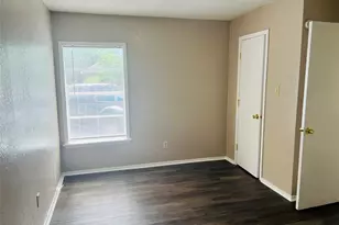 606 Warren St, Terrell, TX 75160 - Photo 6