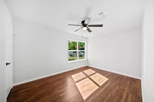 407 Bradley St, Dallas, TX 75224 - Photo 6