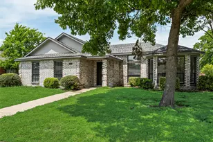 7805 Swiss Way, Rowlett, TX 75089 - Photo 4