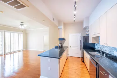 3225 Turtle Creek Boulevard #806, Dallas, TX 75219 - Photo 8