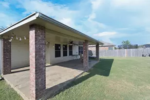 741 W Bend Blvd, Burleson, TX 76028 - Photo 28