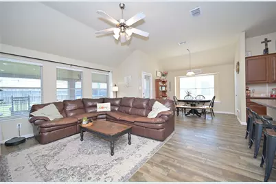 741 W Bend Boulevard, Burleson, TX 76028 - Photo 12