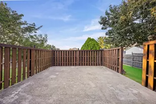 908 Ryanfield Ct, Burleson, TX 76028 - Photo 20